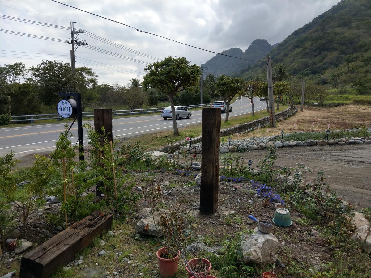 Moonlit Seaview Homestay Donghe Exterior photo