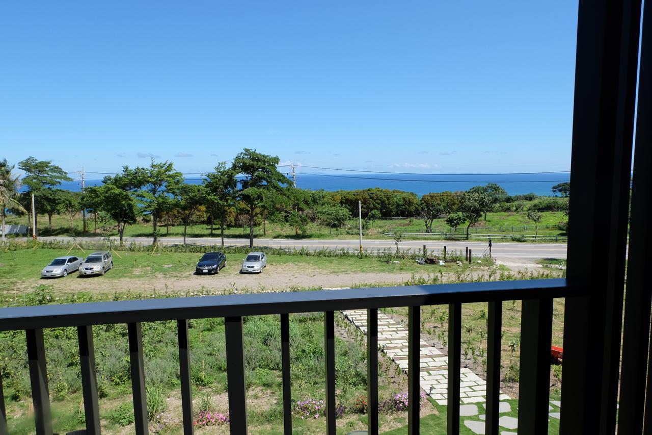 Moonlit Seaview Homestay Donghe Exterior photo