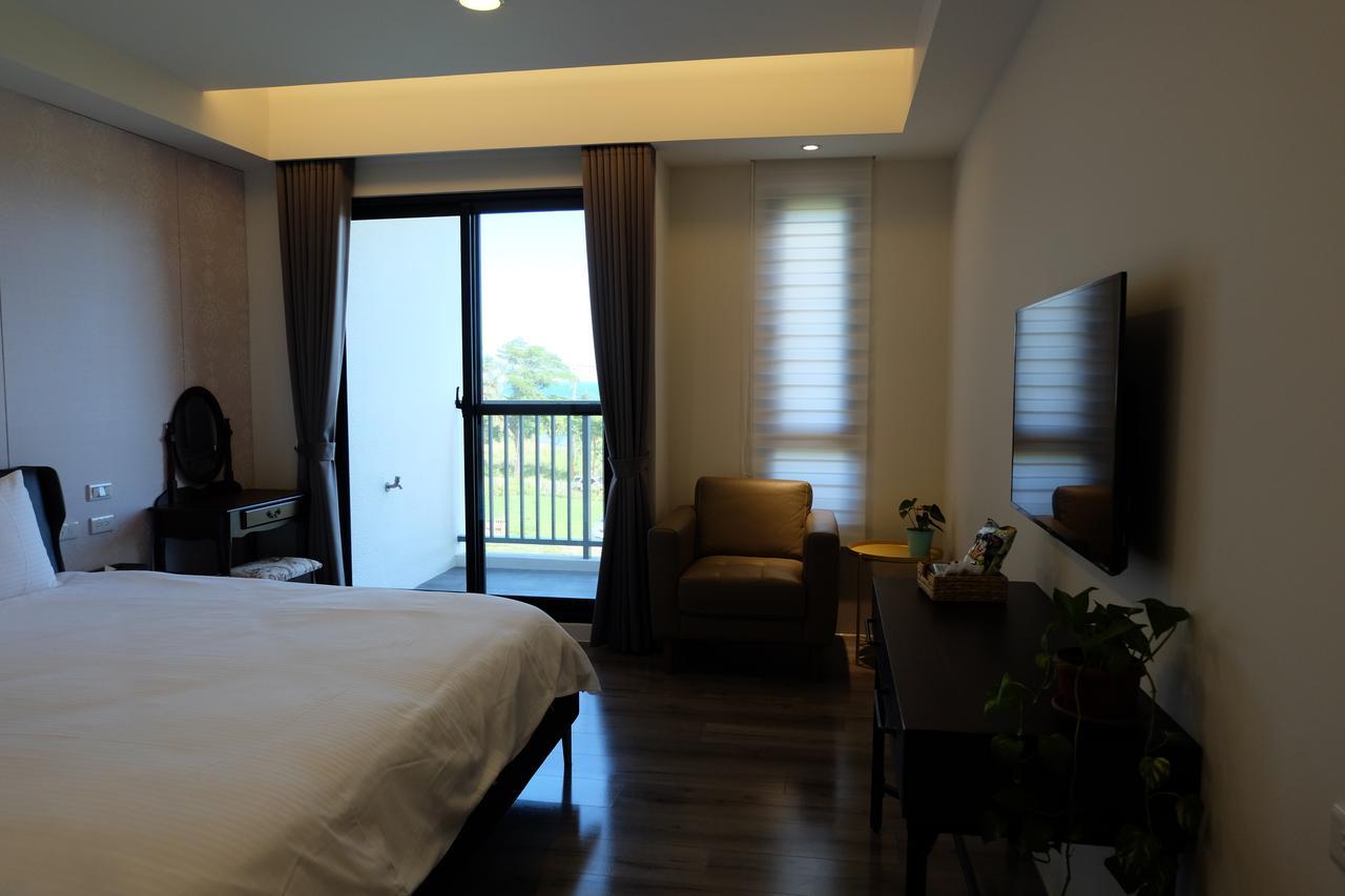 Moonlit Seaview Homestay Donghe Exterior photo